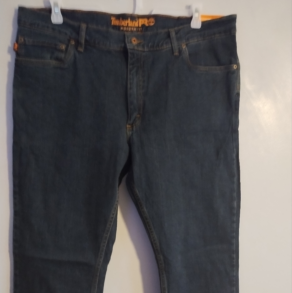 TIMBERLAND PRO GRIT AND GRIND JEANS.